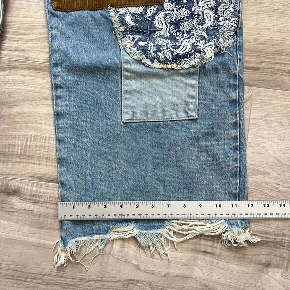 Free People We The Free Popular Demand Patched Jeans Size 30 - Picture 6 of 16